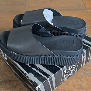 T.U.K platform creeper sandals Size 10 41
